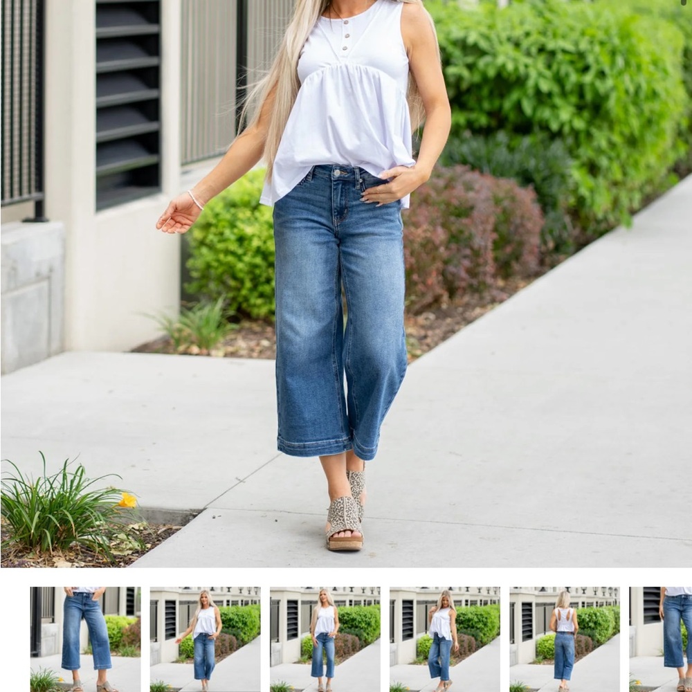 Judy Blue Heritage wide cropped denim 7/28 NWOT